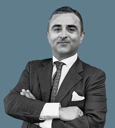 Cyrus Siassi